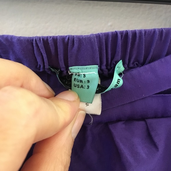 Dress - Picture 7 of 8